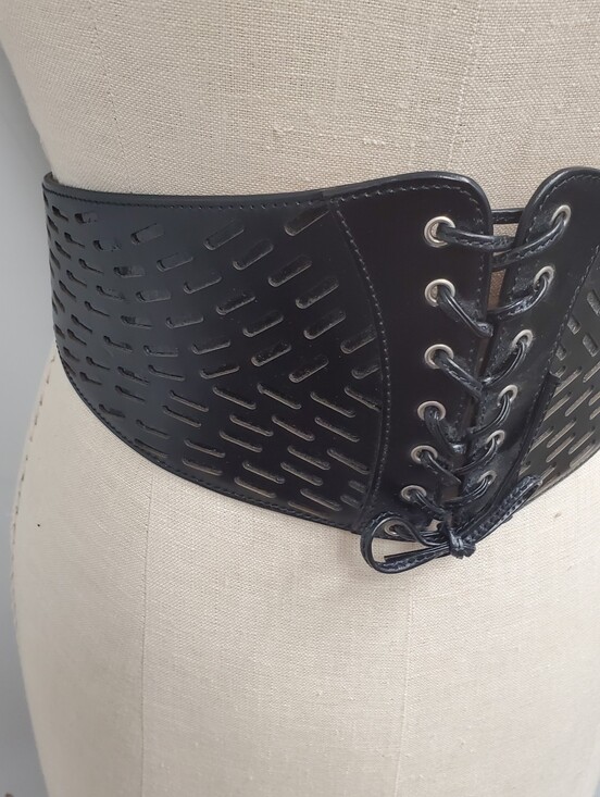 Alaïa Balt main image 7